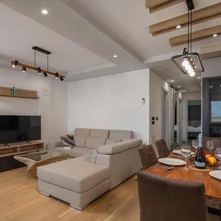 Seaview Two - Happy Apartman