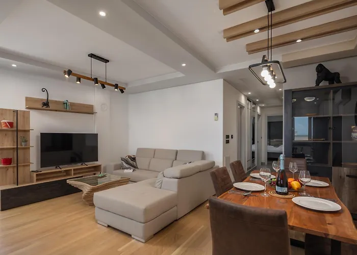 Seaview Two - Happy Apartment